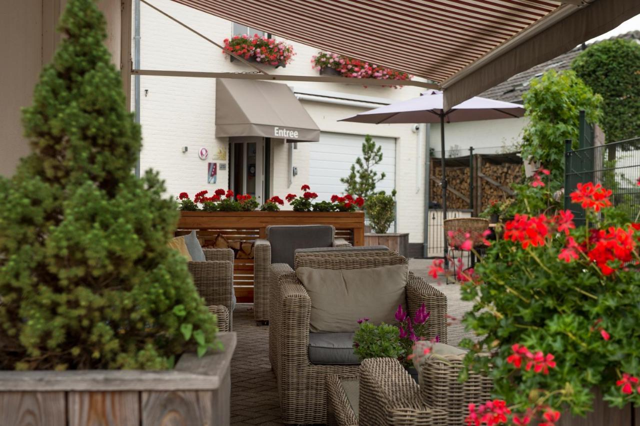 Aparthotel Ons Epen Exterior photo